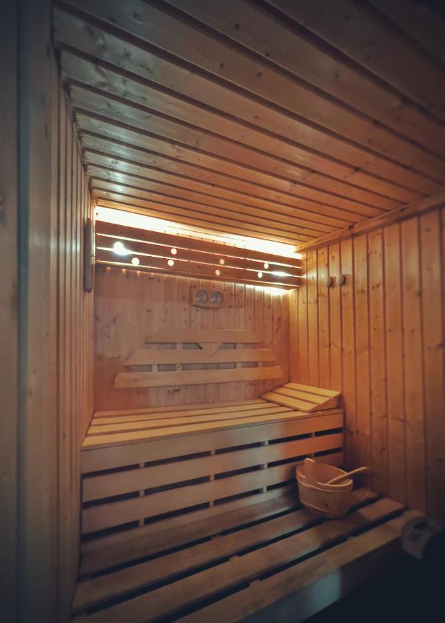 Тhe Bohemian Lodge-Entire House With Sauna 大特尔诺沃 外观 照片